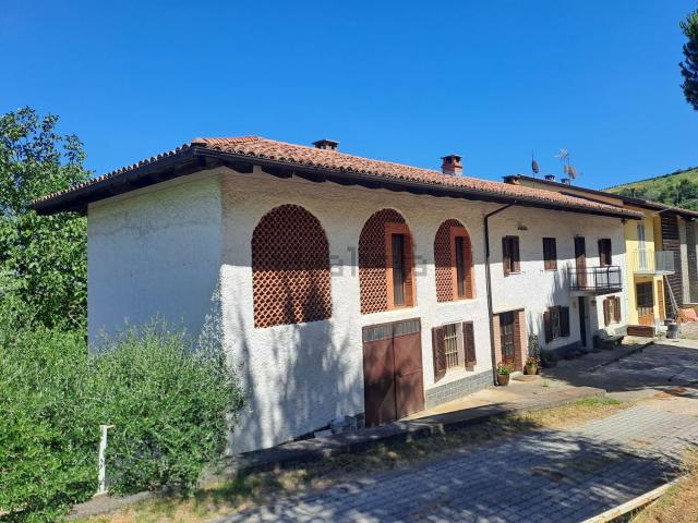 Casa in vendita a Piemonte, Asti