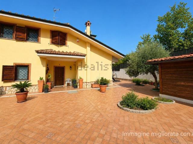 Casa in vendita a Roma Capitale, Lazio