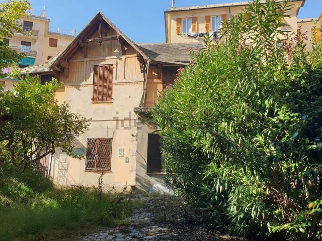 Casa in vendita a Serra Riccò, Genova