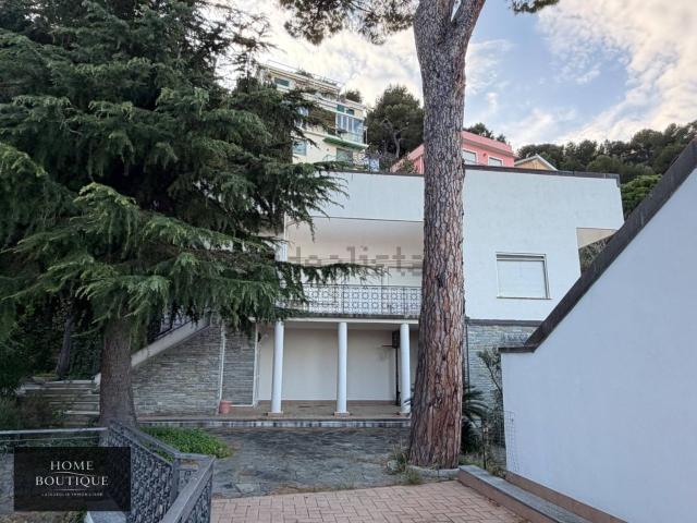 Casa in vendita a Laigueglia, Liguria