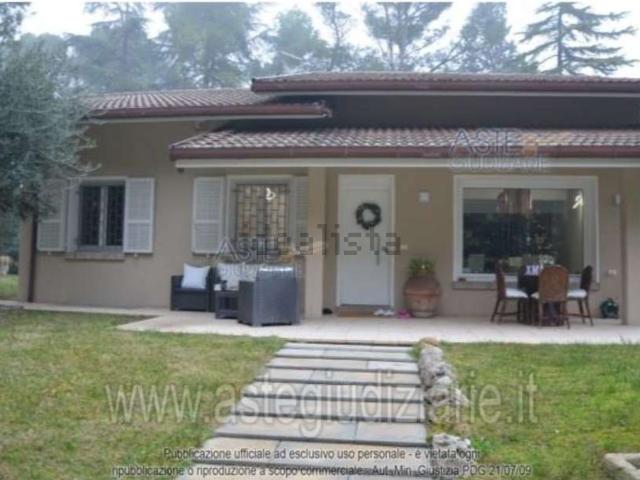 Casa in vendita a Camilluccia, Misano Adriatico