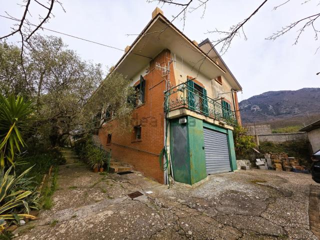 Casa in vendita a Melizzano, Campania