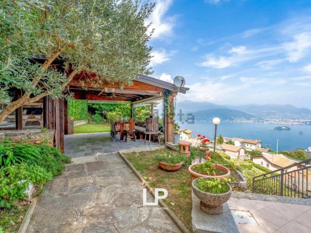 Casa in vendita a Carciano, Stresa