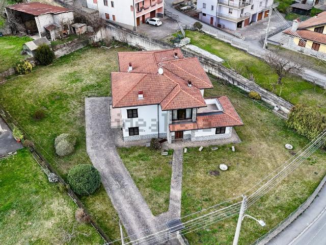 Casa in vendita a Comunità montana della valle Camonica, Malonno