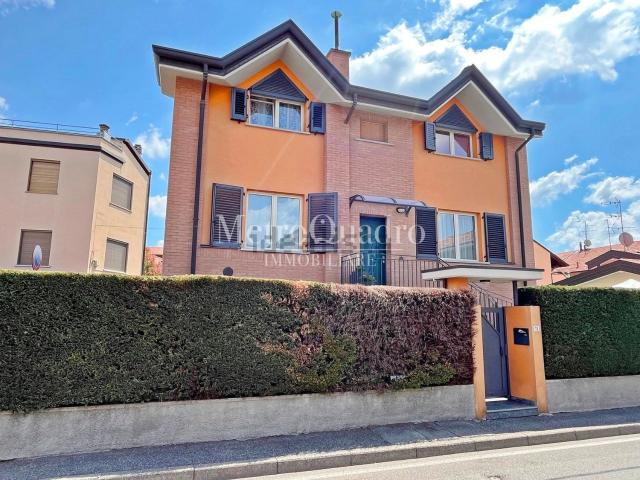 Casa in vendita a Camuzzago, Bellusco