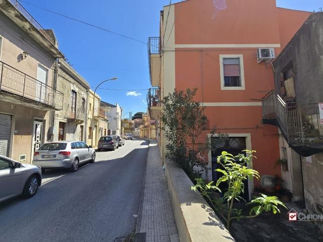 Casa in vendita a Pace Del Mela, Sicilia