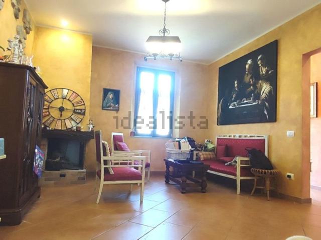 Casa in vendita a Prato, Toscana