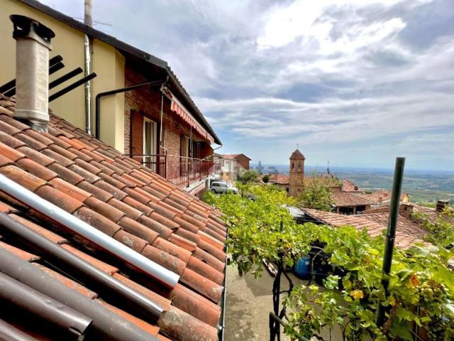 Casa in vendita a Piemonte, Asti