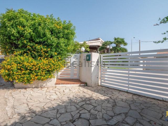 Casa in vendita a Castellana Nuova, Ragusa