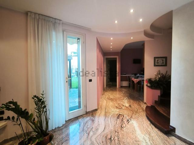 Casa in vendita a Colognola, Casazza