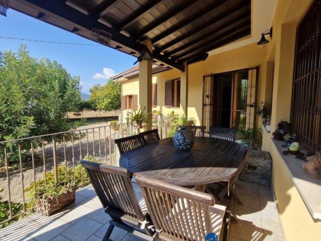 Casa in vendita a Villanova D'albenga, Liguria