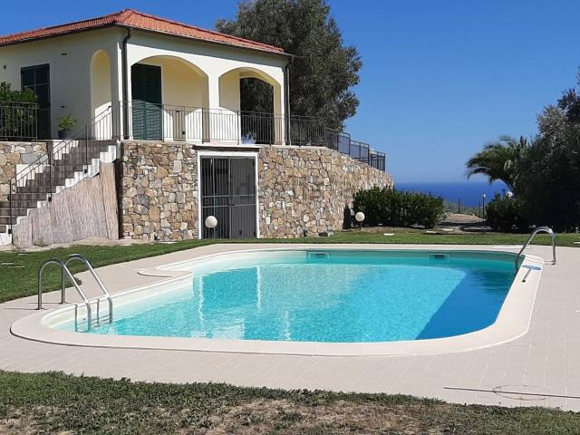 Casa in vendita a Riva Ligure, Liguria