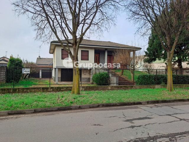 Casa in vendita a Santo Stefano Ticino, Lombardia