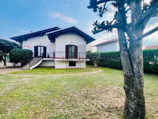 Casa in vendita a Quaregna Cerreto, Biella