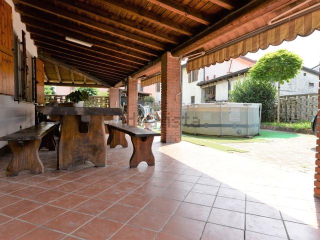 Casa in vendita a Merlino, Lombardia