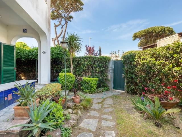 Casa in vendita a Fiumicino, Roma Capitale