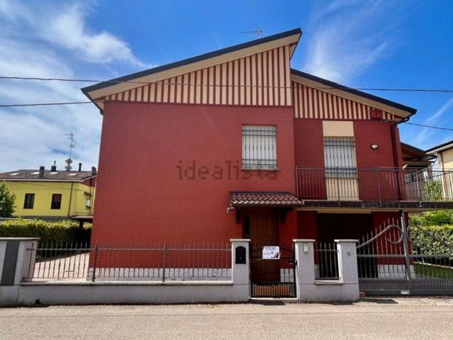 Casa in vendita a Crocetta-San Lazzaro-Modena Est, Modena
