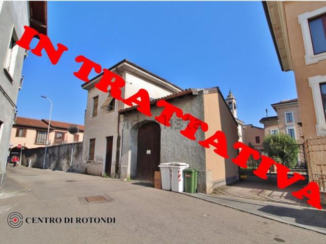 Casa in vendita a Cerro Maggiore, Milano