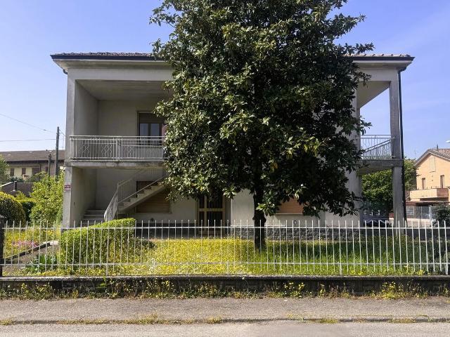 Casa in vendita a Colorno, Reggio Emilia