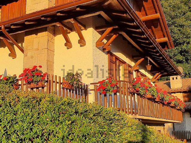 Casa in vendita a Cantul, Aviatico