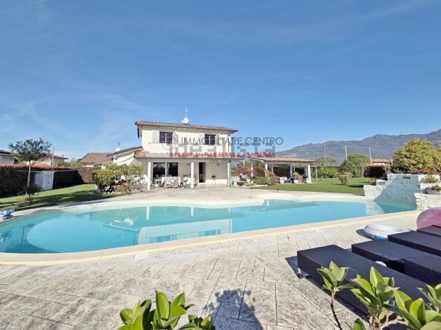 Casa in vendita a località Bucine, Camaiore