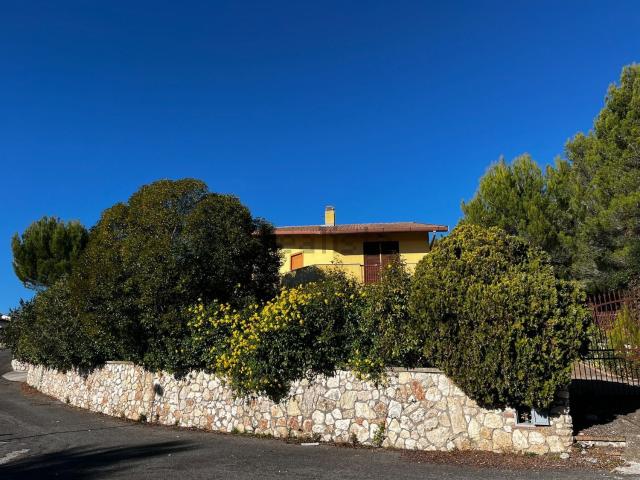 Casa in vendita a Calvi Dell'umbria, Umbria