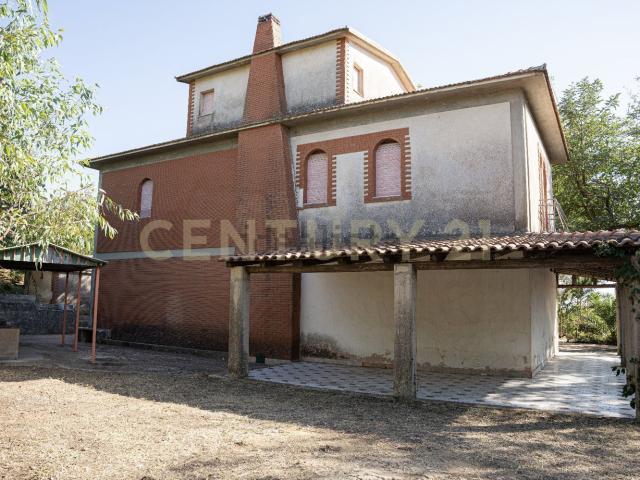 Casa in vendita a Piazza Armerina, Enna