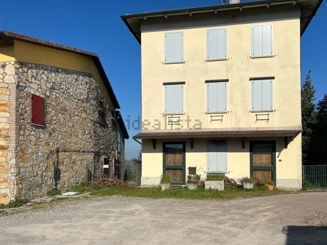 Casa in vendita a Tresinaro - Secchia, Re