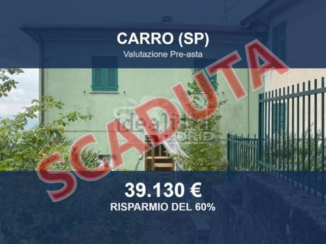 Casa in vendita a Castello, Carro