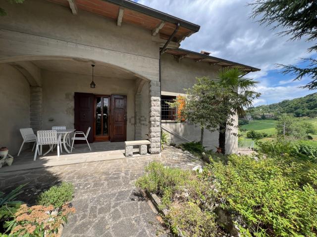 Casa in vendita a Unione di comuni Terre di Castelli, Zocca