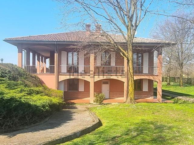 Casa in vendita a Ziano Piacentino, Reggio Emilia