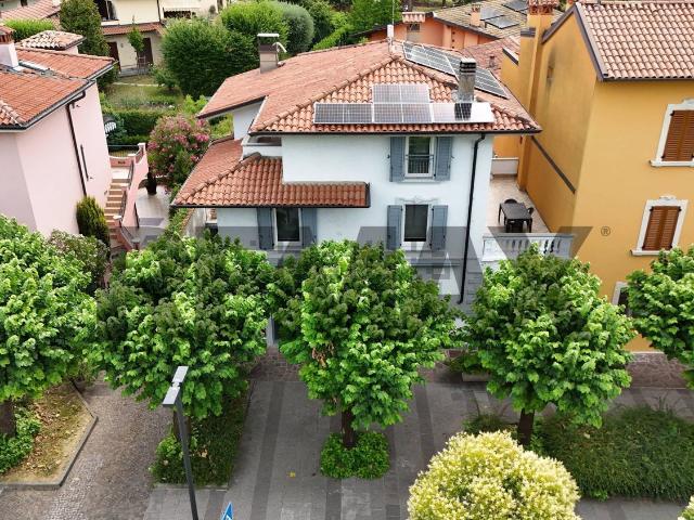 Casa in vendita a Trescore Balneario, Lombardia