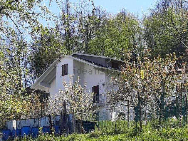 Casa in vendita a Unione dell'Appennino Bolognese, San Benedetto Val Di Sambro