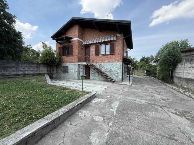 Casa in vendita a Vigevano, Lombardia