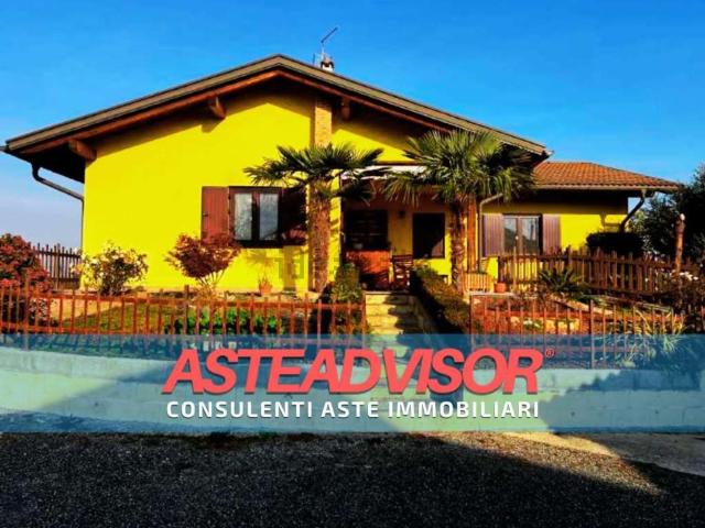 Casa in vendita a Carisio, Vercelli