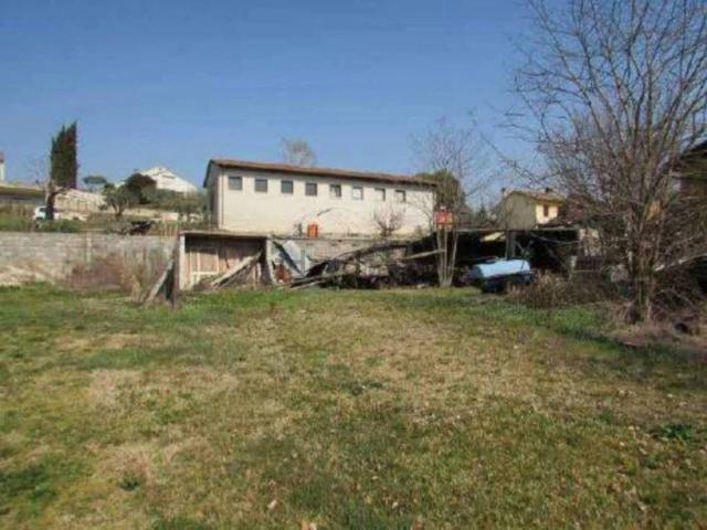 Casa in vendita a Colle Umberto, Veneto