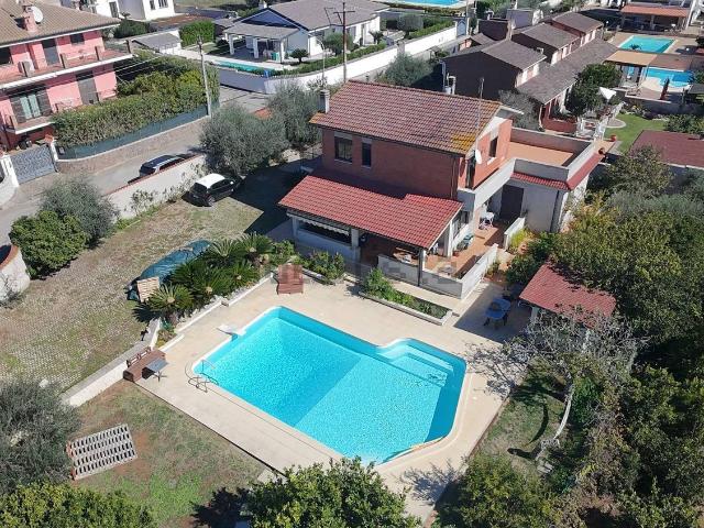 Casa in vendita a Roma Capitale, Lazio
