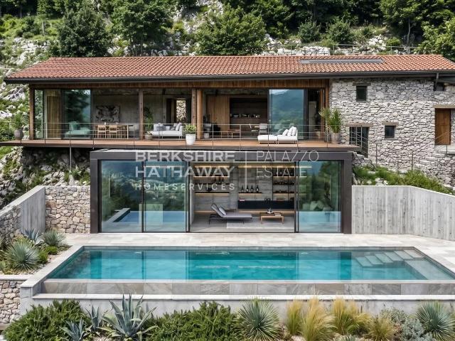 Casa in vendita a Olzino, Cernobbio