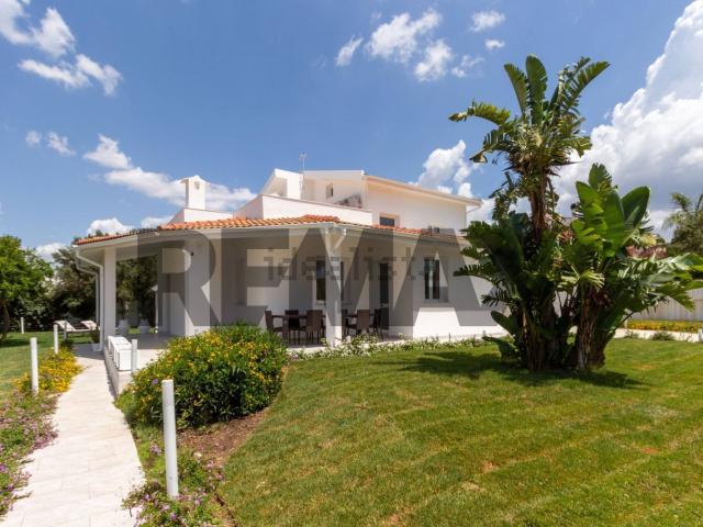 Casa in vendita a Flumini Cuba, Quartu Sant'elena