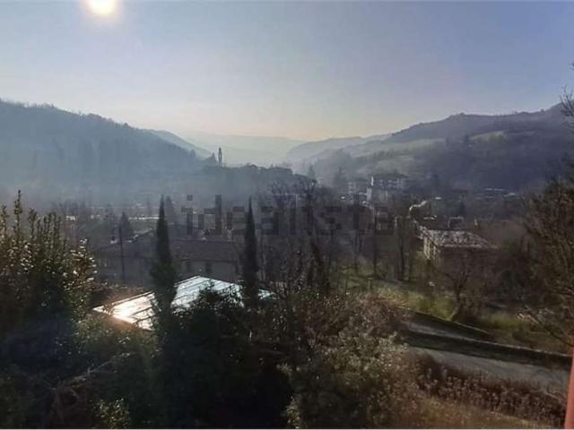 Casa in vendita a San Sebastiano Curone, Alessandria