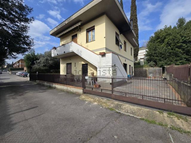 Casa in vendita a Figline e Incisa Valdarno, Restone