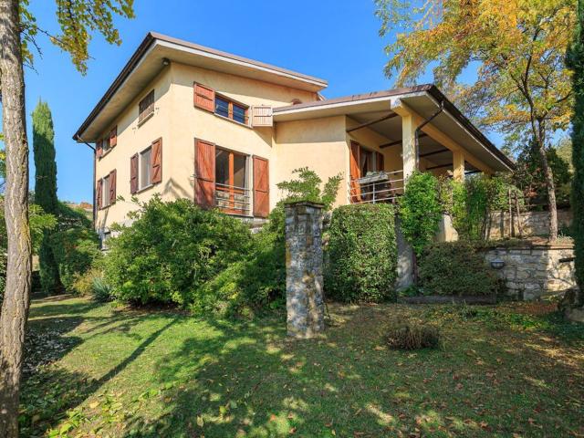 Casa in vendita a Santa Maria Della Versa, Lombardia