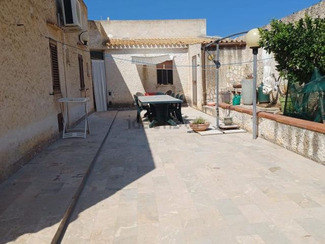 Casa in vendita a Erice, Sicilia