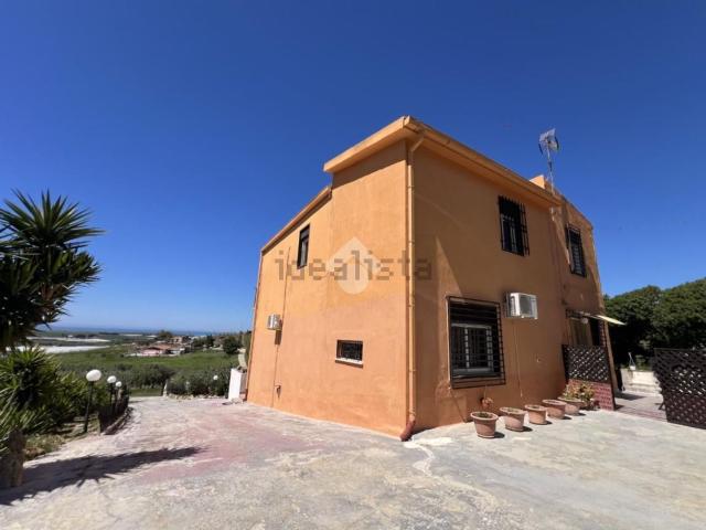 Casa in vendita a Agrigento, Sicilia
