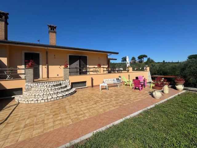 Casa in vendita a Giulianello, Cori