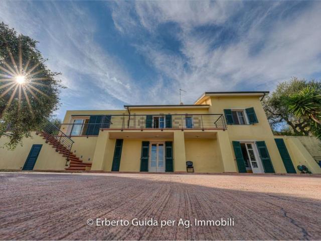 Casa in vendita a Diano Gorleri, Diano Marina