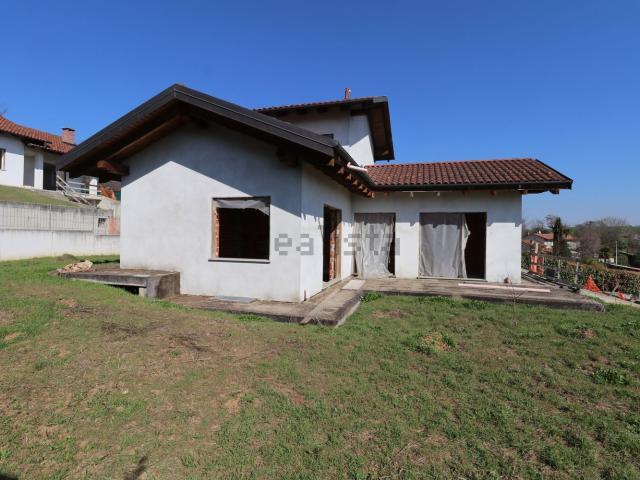 Casa in vendita a Regione Faiteria, Andezeno