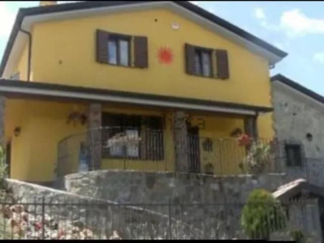 Casa in vendita a Borghetto Di Vara, Liguria
