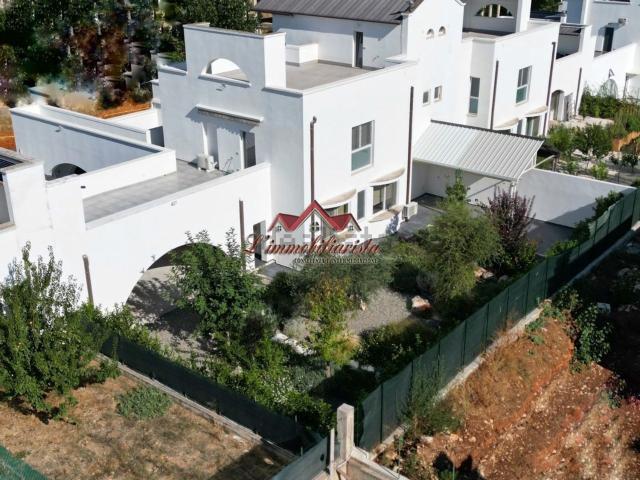 Casa in vendita a Puglia, Bari