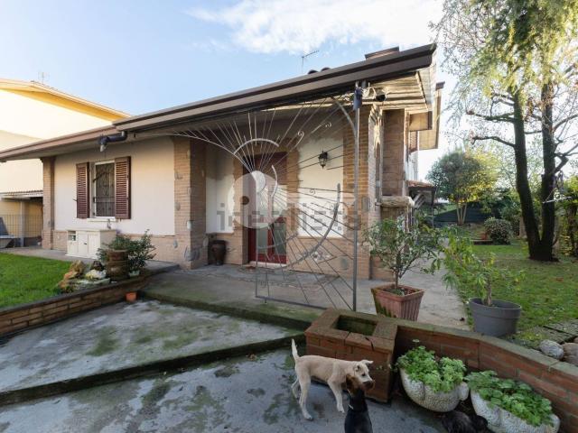 Casa in vendita a Leno, Lombardia